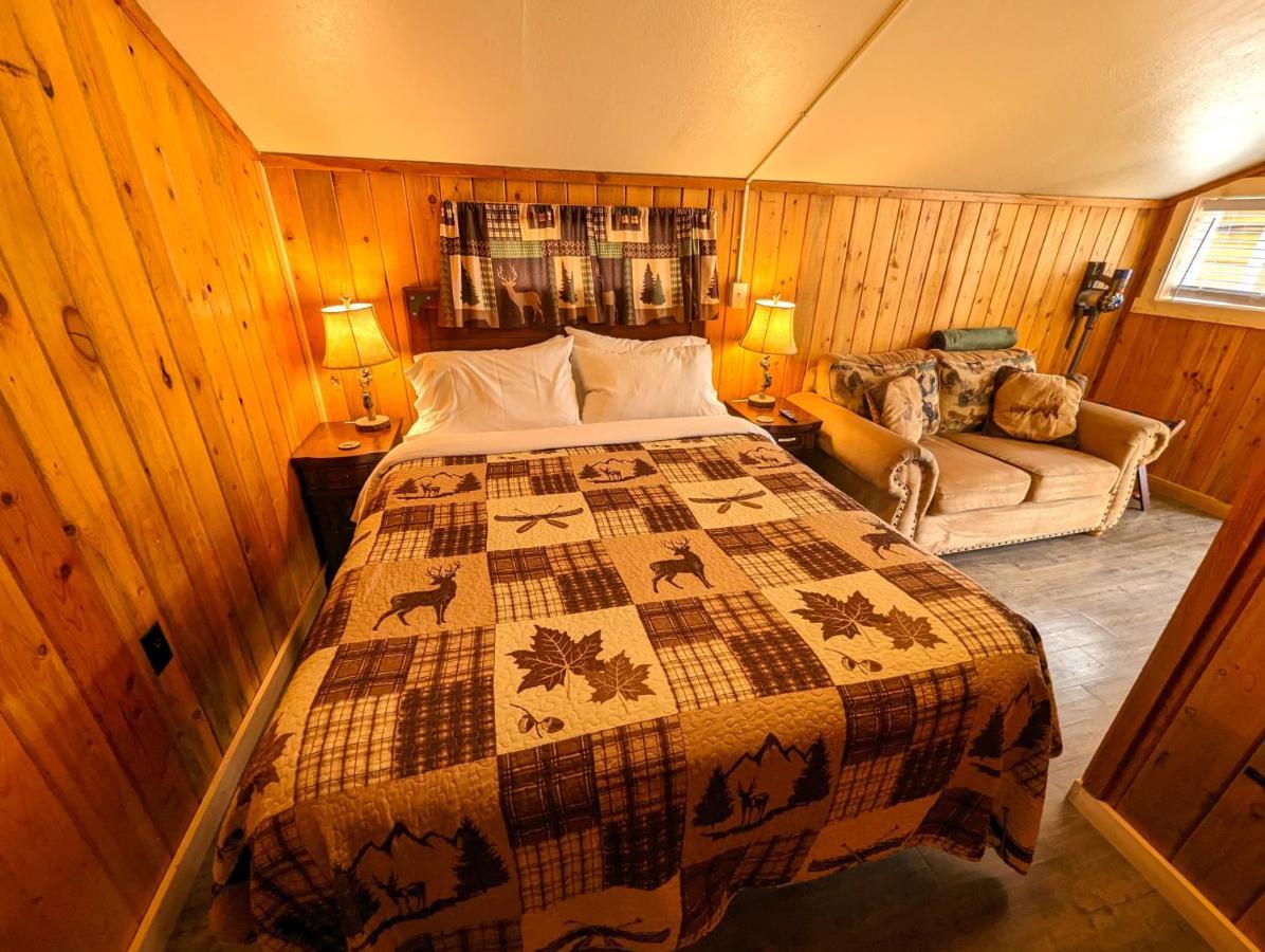 Yellowstone'S Treasure Cabins 가디너 외부 사진