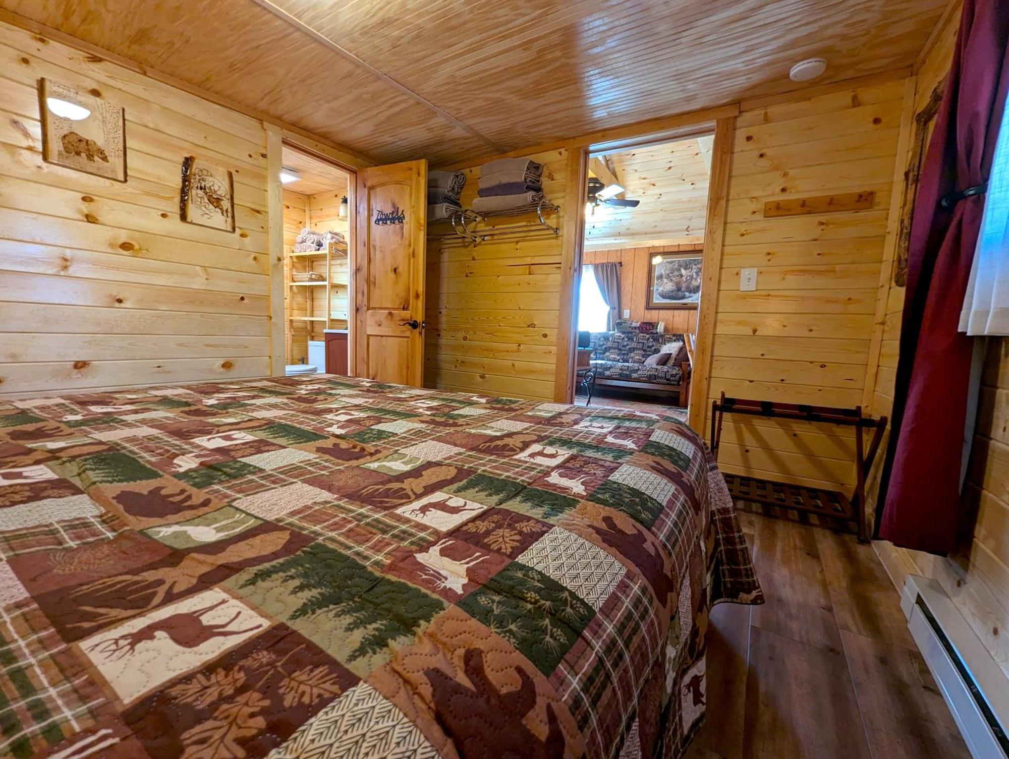 Yellowstone'S Treasure Cabins 가디너 외부 사진