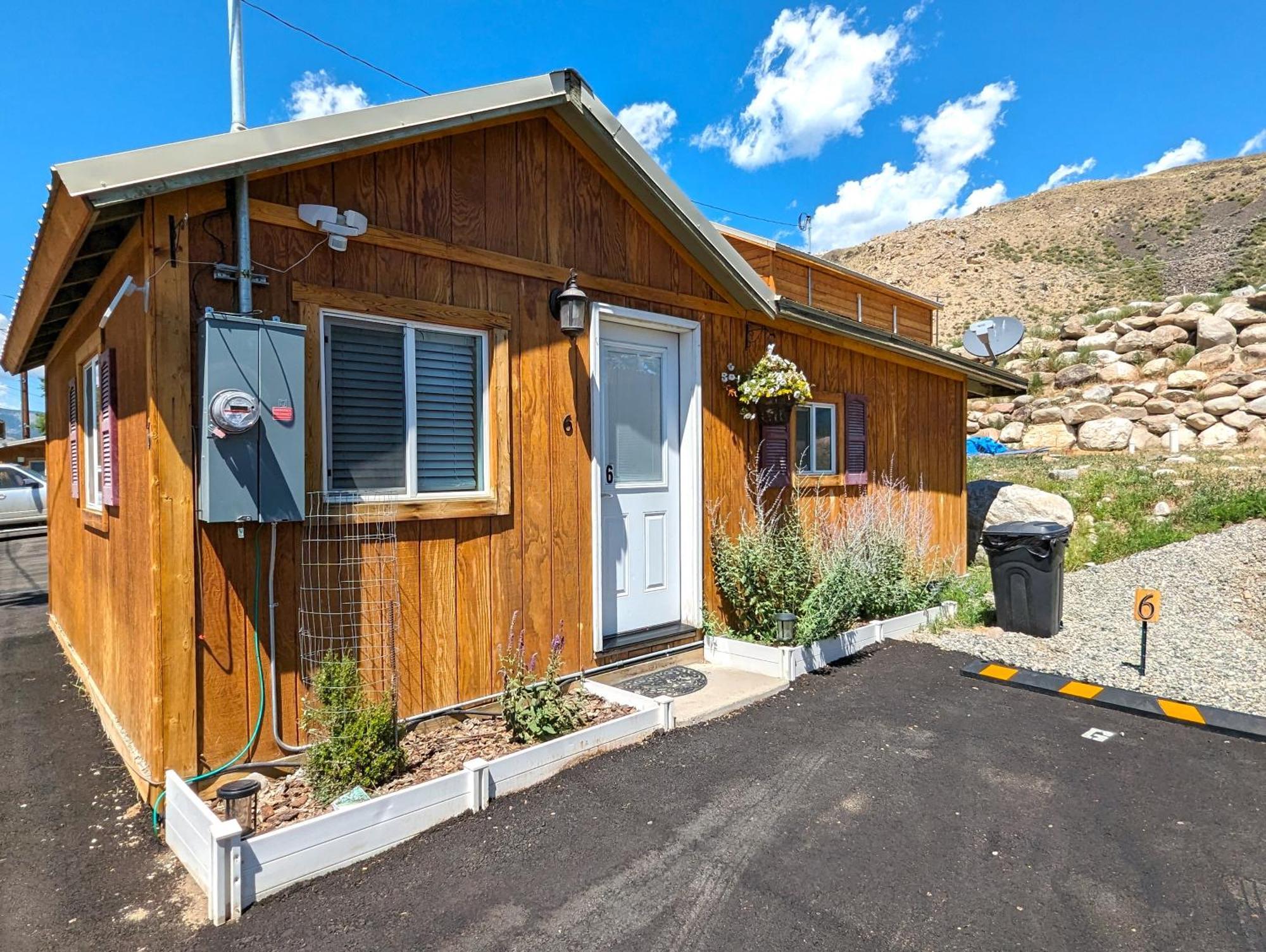Yellowstone'S Treasure Cabins 가디너 외부 사진