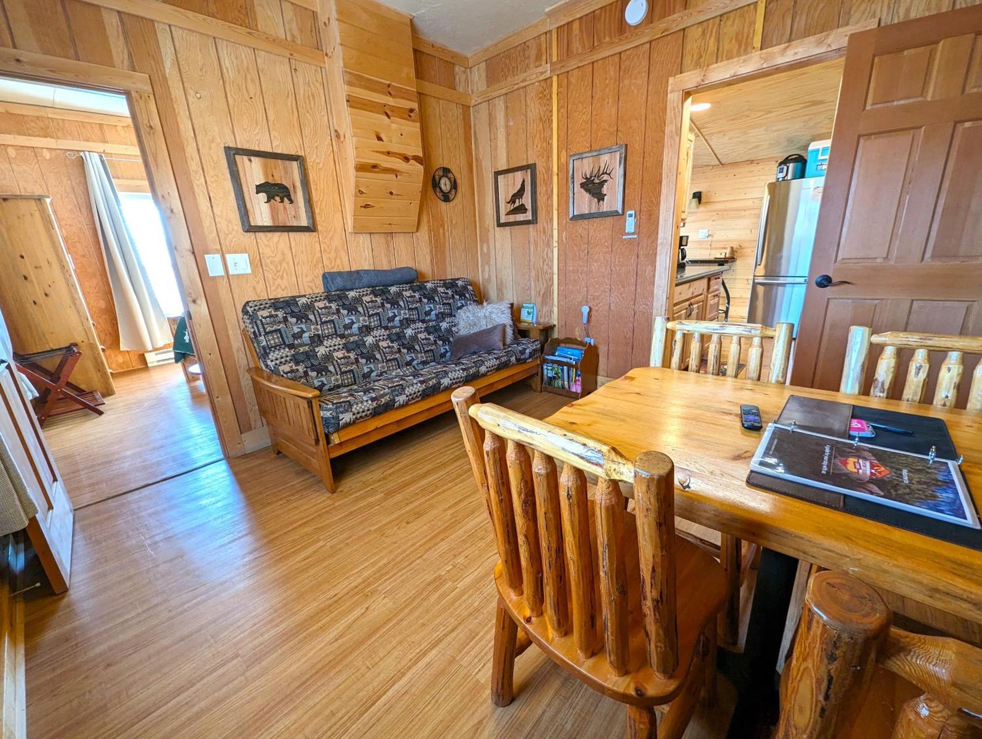 Yellowstone'S Treasure Cabins 가디너 외부 사진